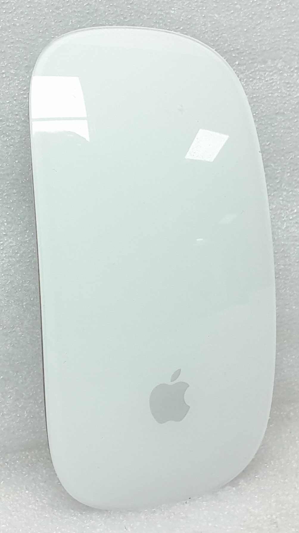 20250423_233211 Apple Mouse A1657 Magic mouse 2 - Image 1