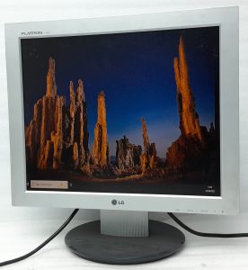 Lg_Flatron_L1730ssnt_L17ns-3_1