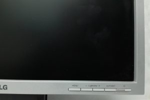 Lg_Flatron_L1750sq-sn_3