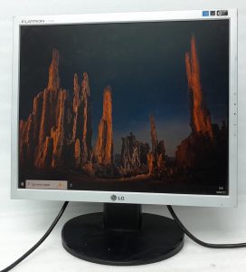 Lg_Flatron_L1752s-sf_1