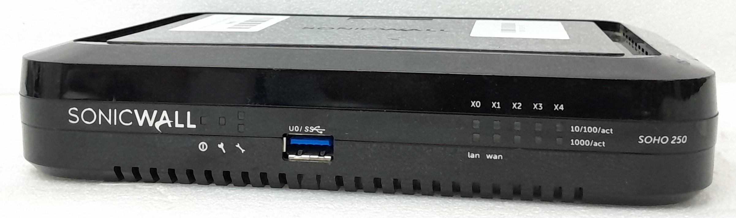 20250521_221801 SonicWALL Network Security Firewall SOHO 250 (APL41-0D6) - Image 1