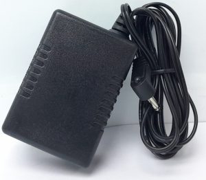 Top Microsystems 5v Switching Power Adapter GPE015A-050200-D - Image 2