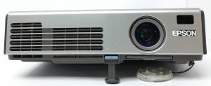Epson VGA Projector with 309 Lamp Hours Used EMP-760
