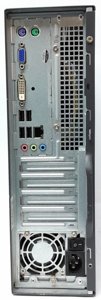 Fujitsu_Esprimo_E400_4