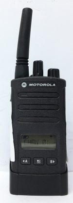 Motorola Two Way Radio Walkie Talkie XT460 - Image 2