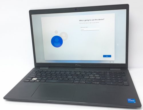 Dell_Latitude_3520_1