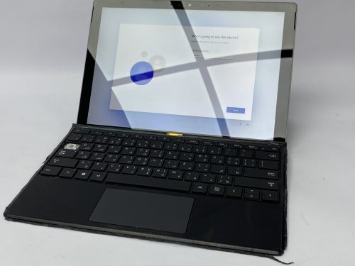 Microsoft_Surface_Pro_7+_2