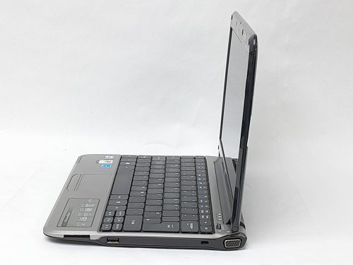 Acer_Aspire_One_A0751h-52yk_2