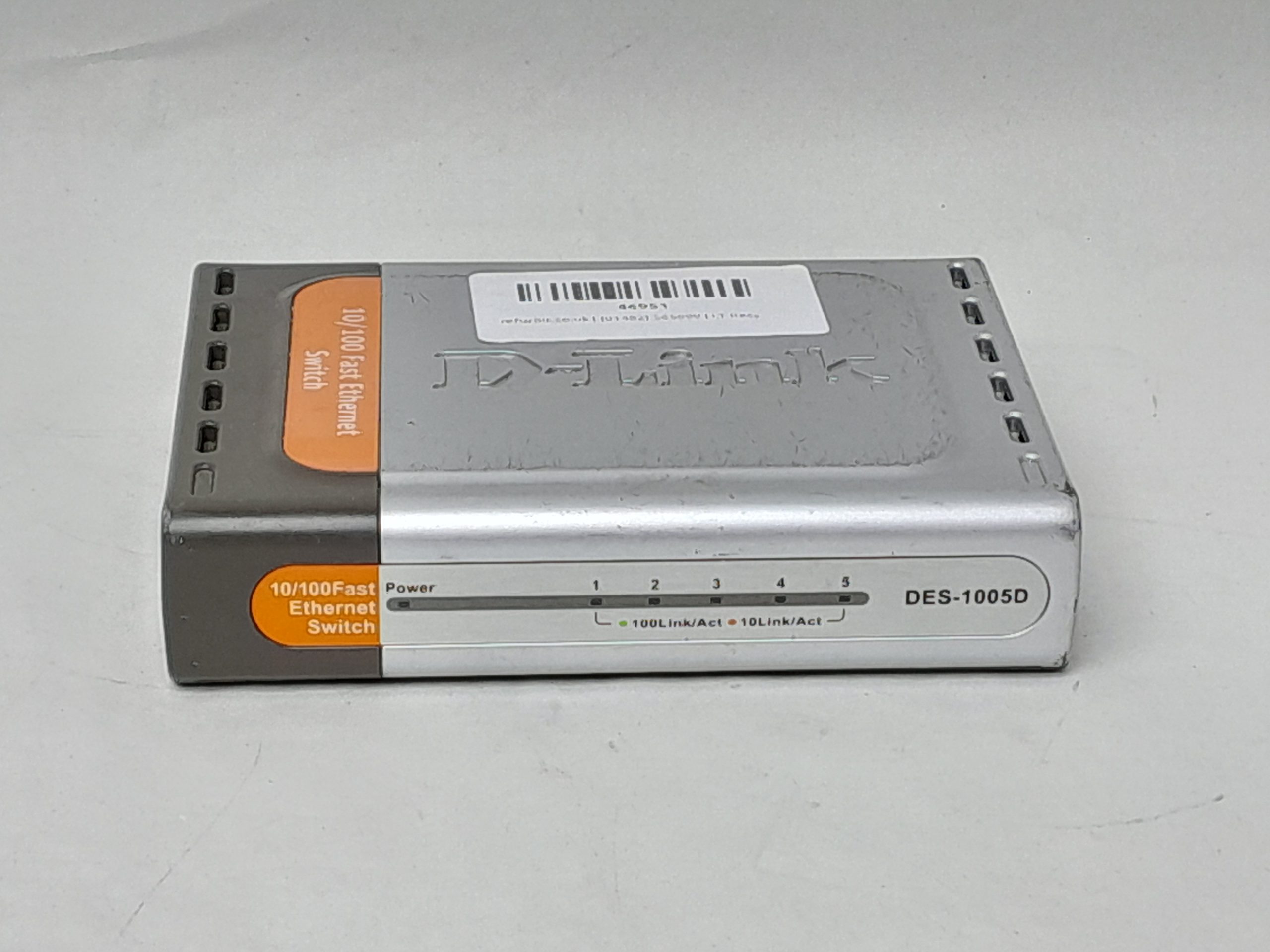 D-link_Des-1005d_1.jpg D-link Des-1005d