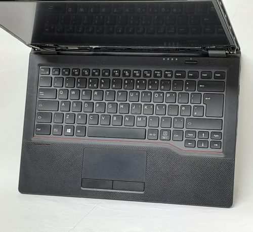 Fujitsu_Lifebook_E5411_2