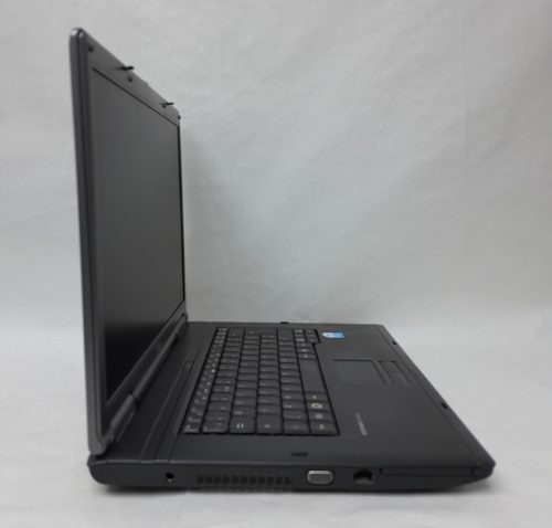 Fujitsu_Siemens_Esprimo_V5535_2