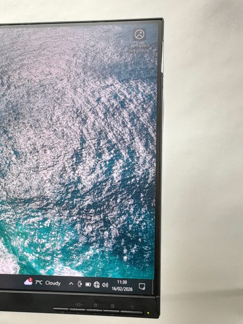 Lenovo_Think_Vision_P24h_2