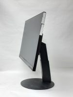 Lenovo_Think_Vision_P24h_3