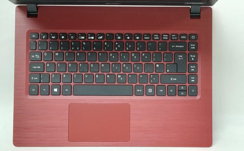 Acer_Aspire_3_A31421_2