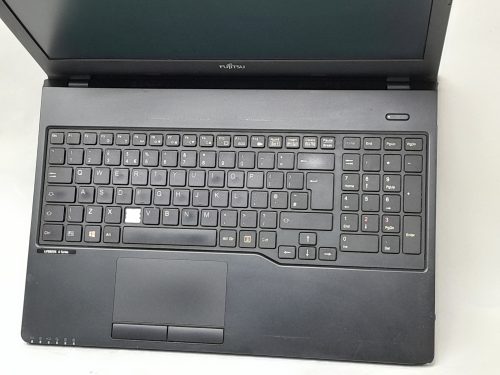 Fujitsu_Lifebook_A_Series__A555_2