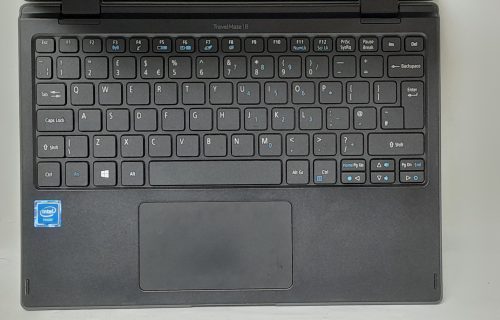 Acer_Travelmate_B118m_2