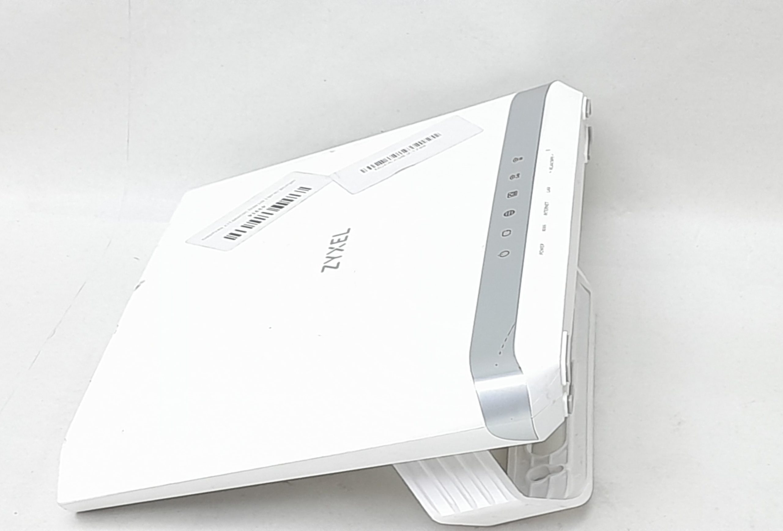 Zyxel_Xmg3927_1.jpg Zyxel Xmg3927