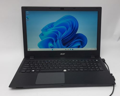 Acer_Travelmate_P257_1