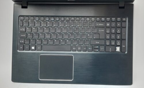 Acer_Travelmate_P259_2