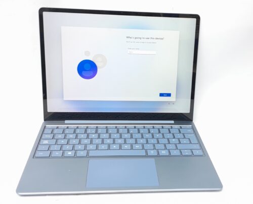 Microsoft_Surface_Laptop_Go_1943_1