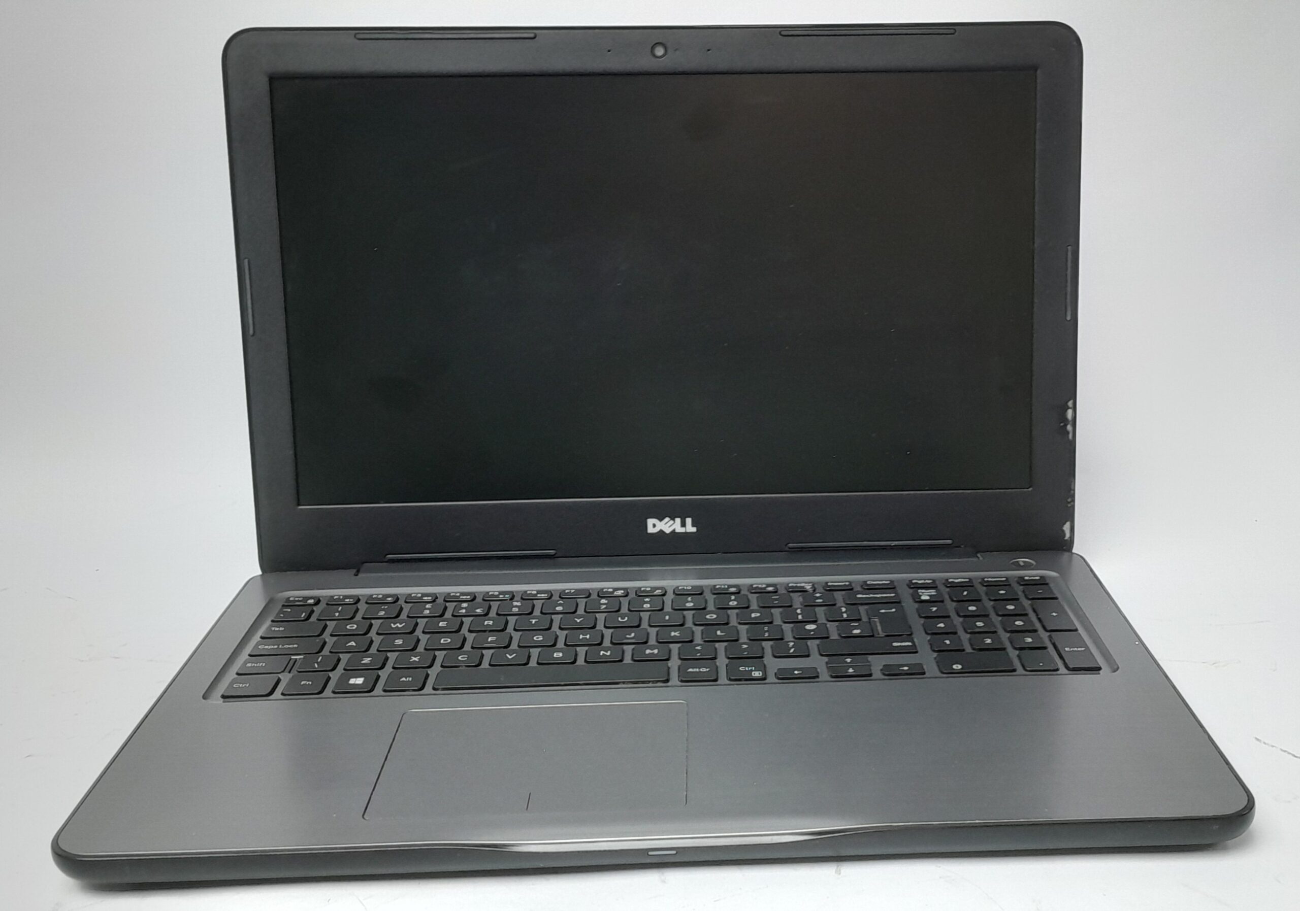 Dell_Inspiron_5567_1.jpg Dell_Inspiron_5567_1