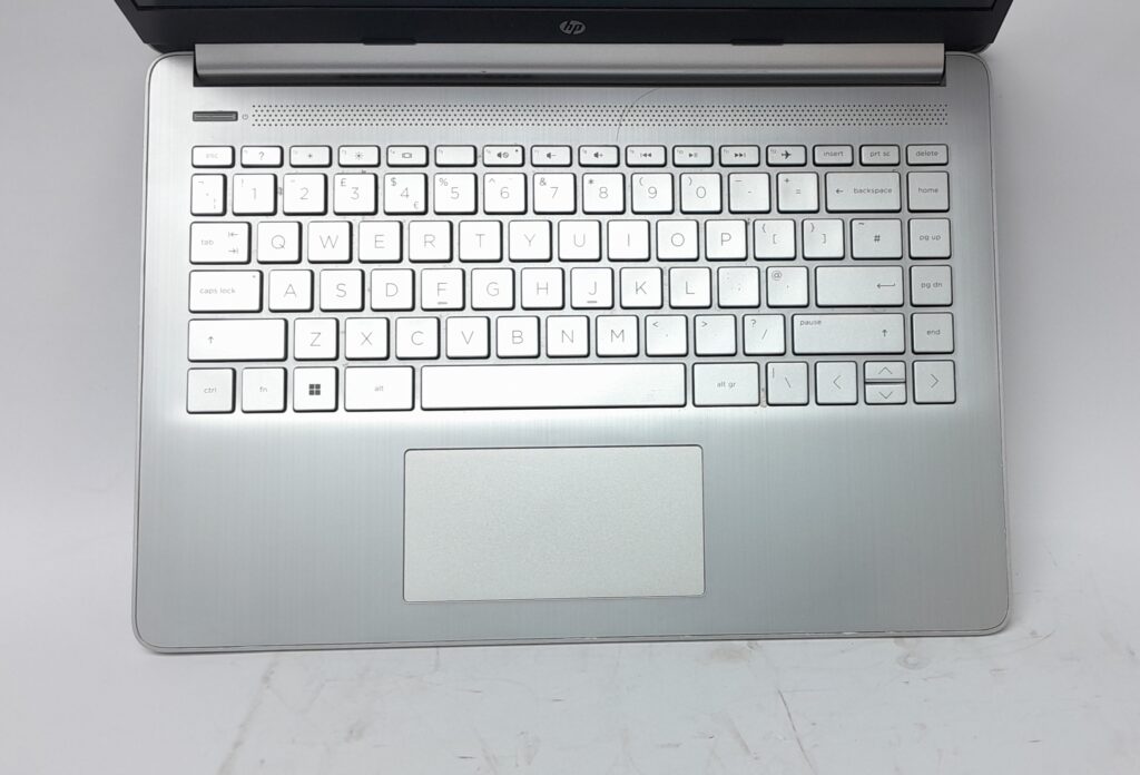 HP_Laptop_14s-fq0059na_2