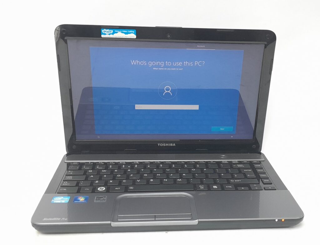 Toshiba_Satellite_Pro_L830_1