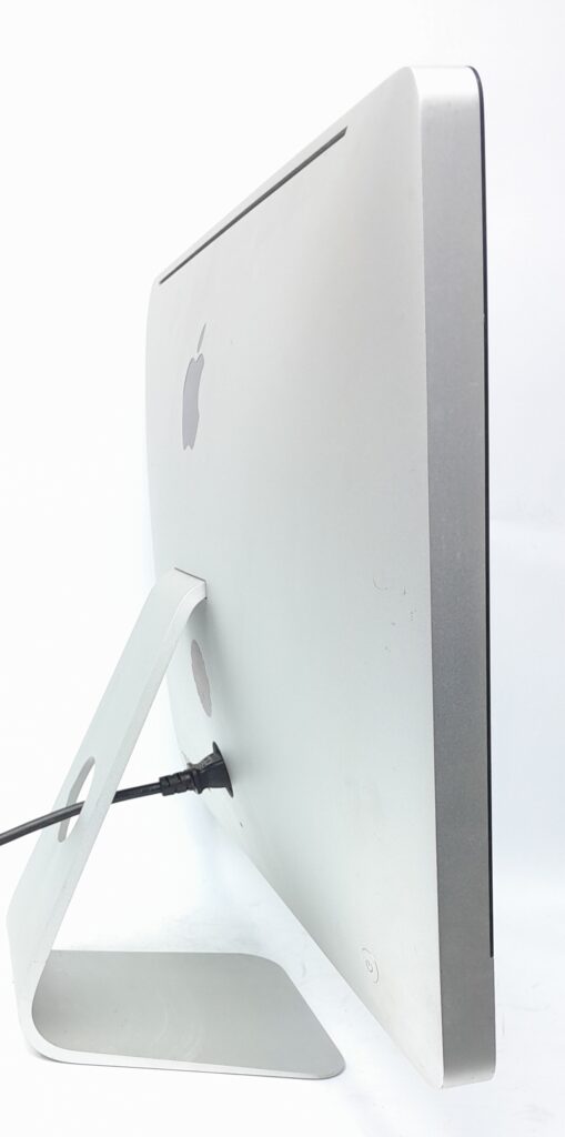 Apple_imac_12,1_2
