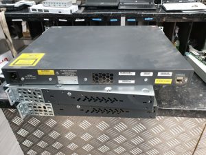 CISCO C3550 24 Port Switch - Image 4