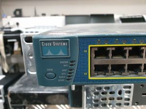 CISCO C3550 24 Port Switch - Image 8