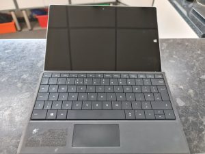 Microsoft Surface 3 Model 1645 AMD x7-Z8700 CPU 4GB RAM 64GB SSD Windows 11