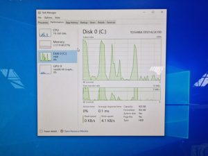 HP Pavilion All-in-One 23-q103na i3 4th Gen 8GB RAM 1TB HDD With Charger - Image 6