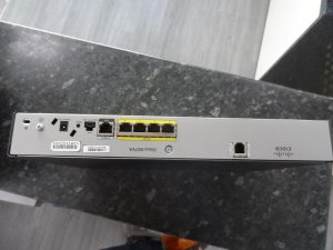 Cisco 880 series router - Cisco887VA-SEC-K9 V02 never used still in the box - Image 4