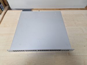 Cisco Meraki MS320-48FP 48 x Gigabit POE 4x10G SFP+ Ports UNCLAIMED - Image 3