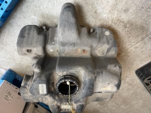PORSCHE BOXSTER CAYMAN 911 997 987  FUEL TANK 997.201.014.03 99720101403 - Image 4