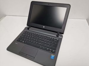 HP ProBook 11 EE G1 Notebook Pentium 3805U 4GB RAM 500GB HDD Faulty Battery