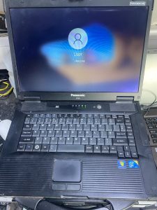 Panasonic Toughbook CF-52 4GB RAM new 240GB SSD WIN 10 64 Bit pro  DVD Rugged
