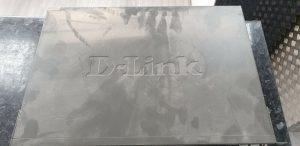 D-Link DES-3250TG 48-Port 10/100 Network Switch No Brackets - Image 4